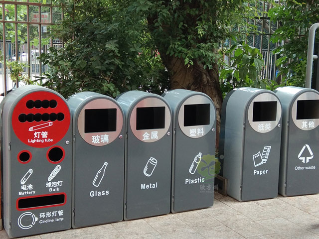 深圳機關單位1+5分類垃圾桶玻金塑紙垃圾桶有害垃圾現場擺放